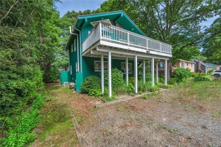 146 Balsam Road, South Kingstown, RI 02879, USA