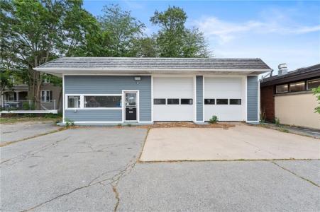 2147 Acushnet Avenue, New Bedford, 메사츄세츠 02745, 미국