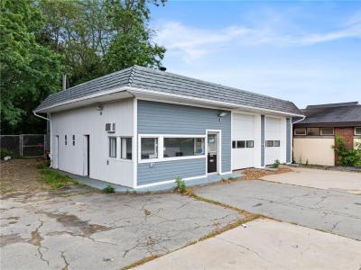 2147 Acushnet Avenue, New Bedford, Massachusetts 02745, Estados Unidos