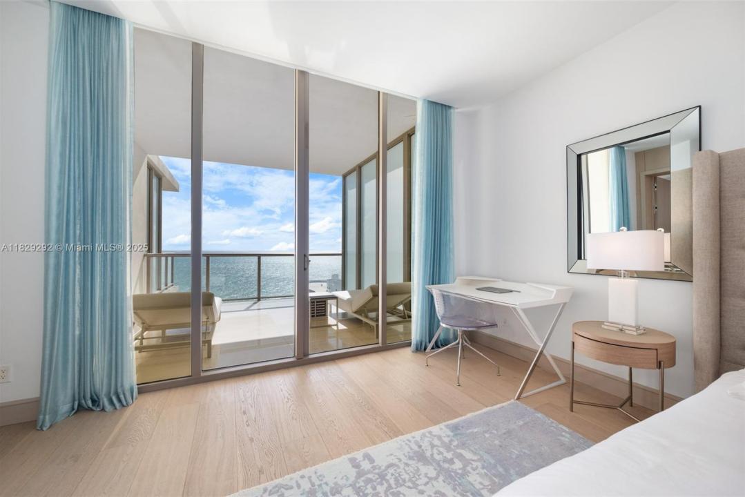 9703 Collins Ave PH-12, Bal Harbour, Florida 33154