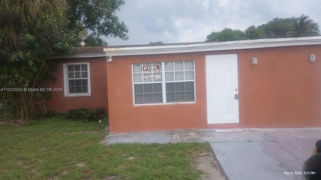 2300 NW 15th Ct A, Fort Lauderdale, Florida 33311