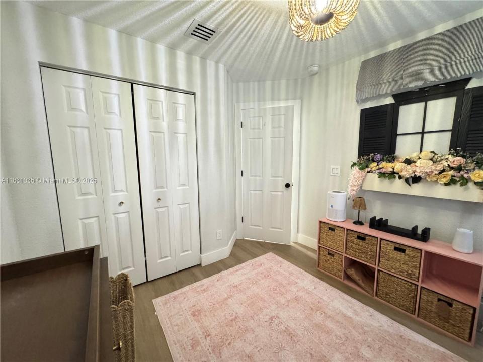 521 NW 208th Cir, Pembroke Pines, Florida 33029