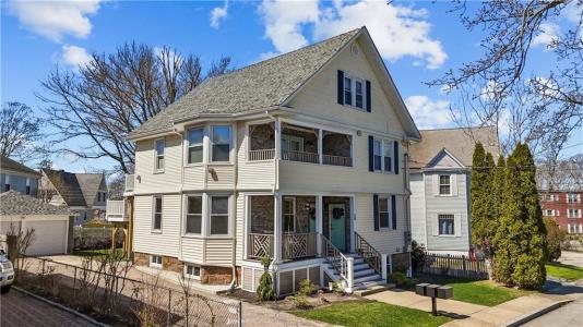 20 Summer Street, Newport, Rhode Island 02840