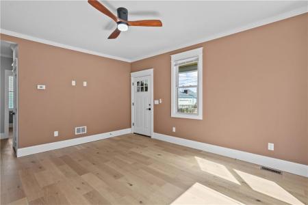 20 Summer Street, Newport, Rhode Island 02840