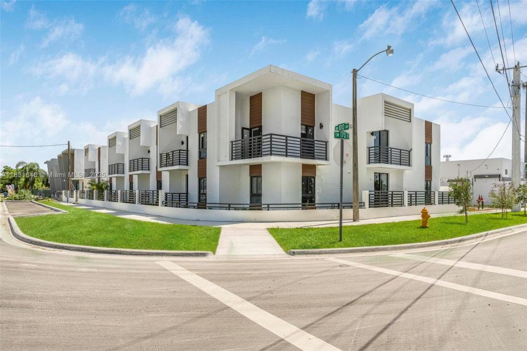 16955 SW 100th Ave, Miami, Флорида 33157, Соединенные Штаты