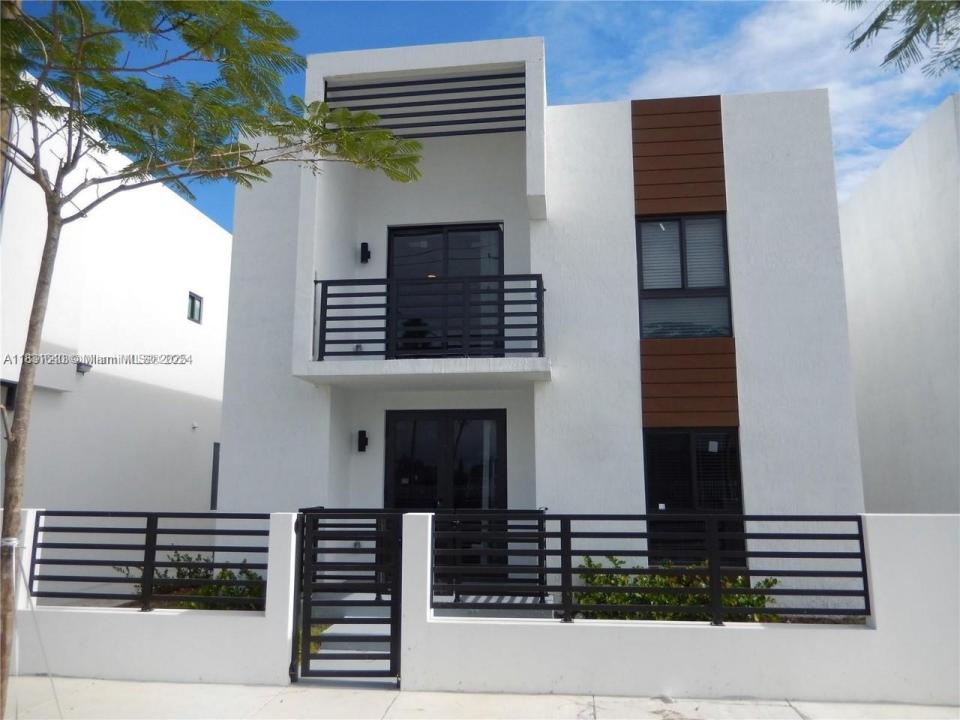 16955 SW 100th Ave, Miami, Флорида 33157, Соединенные Штаты