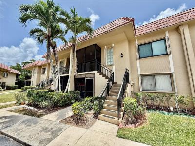 318 Lakeview Dr 203, Weston, Florida 33326, USA