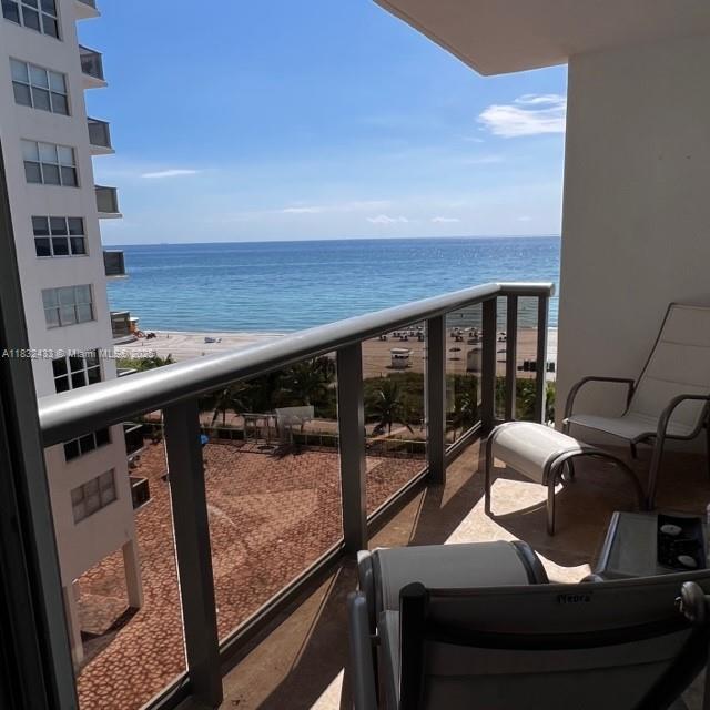 6039 Collins Ave 823, Miami Beach, 플로리다 33140, 미국