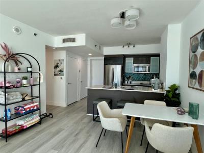 55 SE 6th St 2608, Miami, Florida 33131, USA