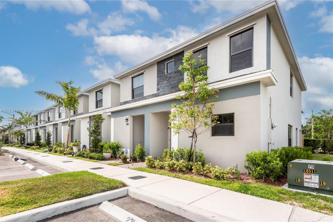 302 NE 1st Dr 302, Florida City, 佛羅里達州 33034, 美國