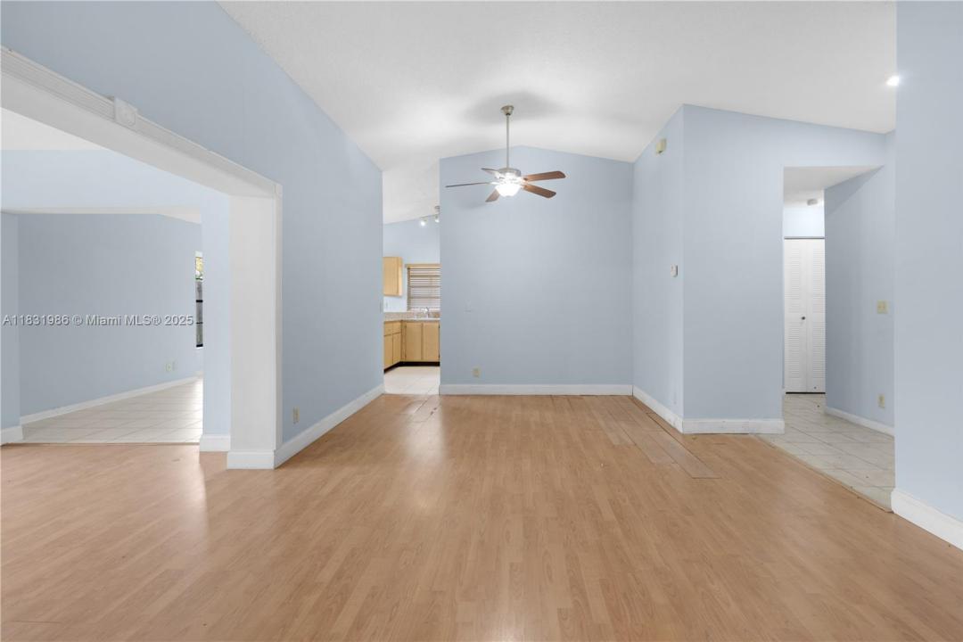 3160 NW 108th Ter, Sunrise, Floryda 33351, USA