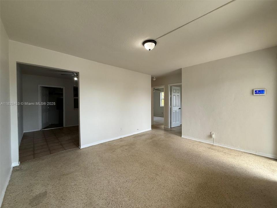 900 SW 5th St 2, Hallandale Beach, Florida 33009