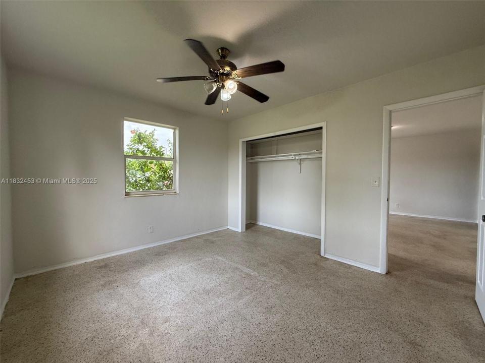 900 SW 5th St 2, Hallandale Beach, Florida 33009