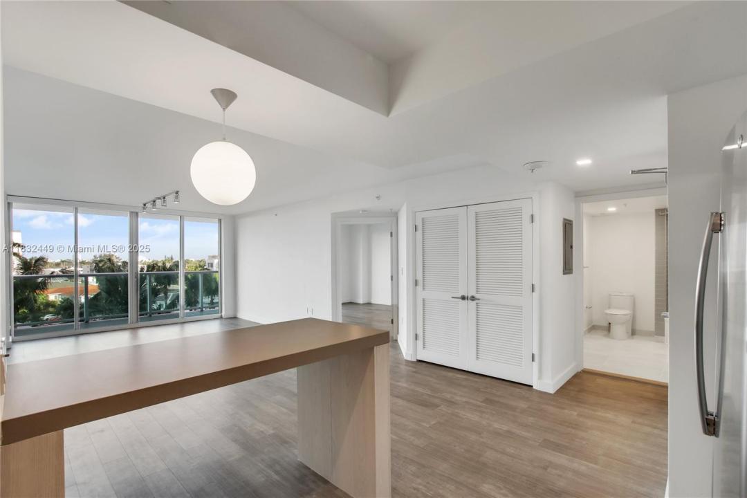 1500 Bay Rd M-0414, Miami Beach, Florida 33139