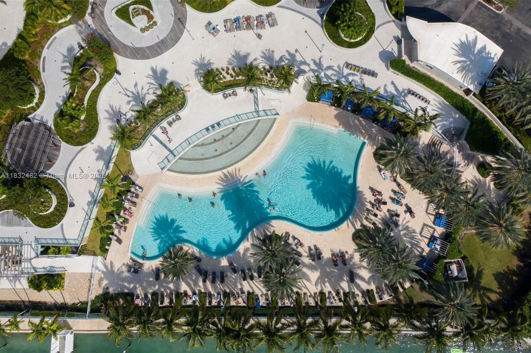 1500 Bay Rd T-1414, Miami Beach, Florida 33139, Estados Unidos