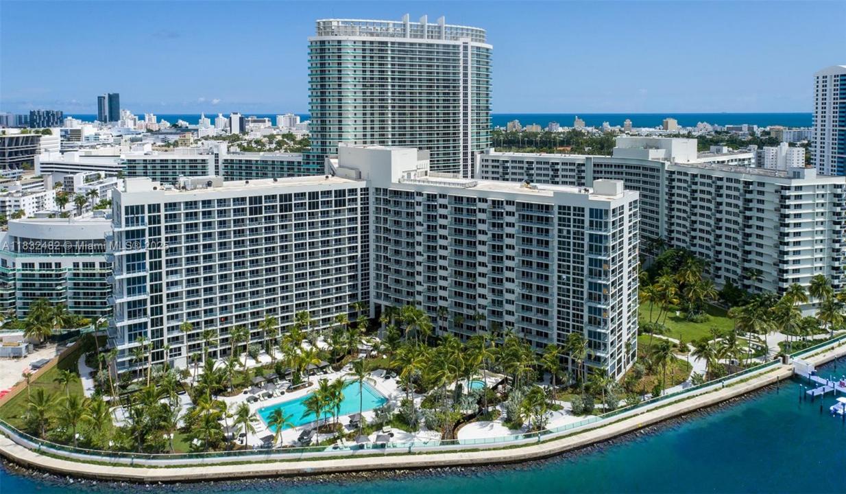 1500 Bay Rd T-1414, Miami Beach, Florida 33139, Estados Unidos