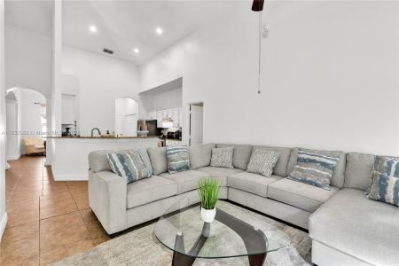 334 colony st, Kissimmee, Floride 34758, États-Unis