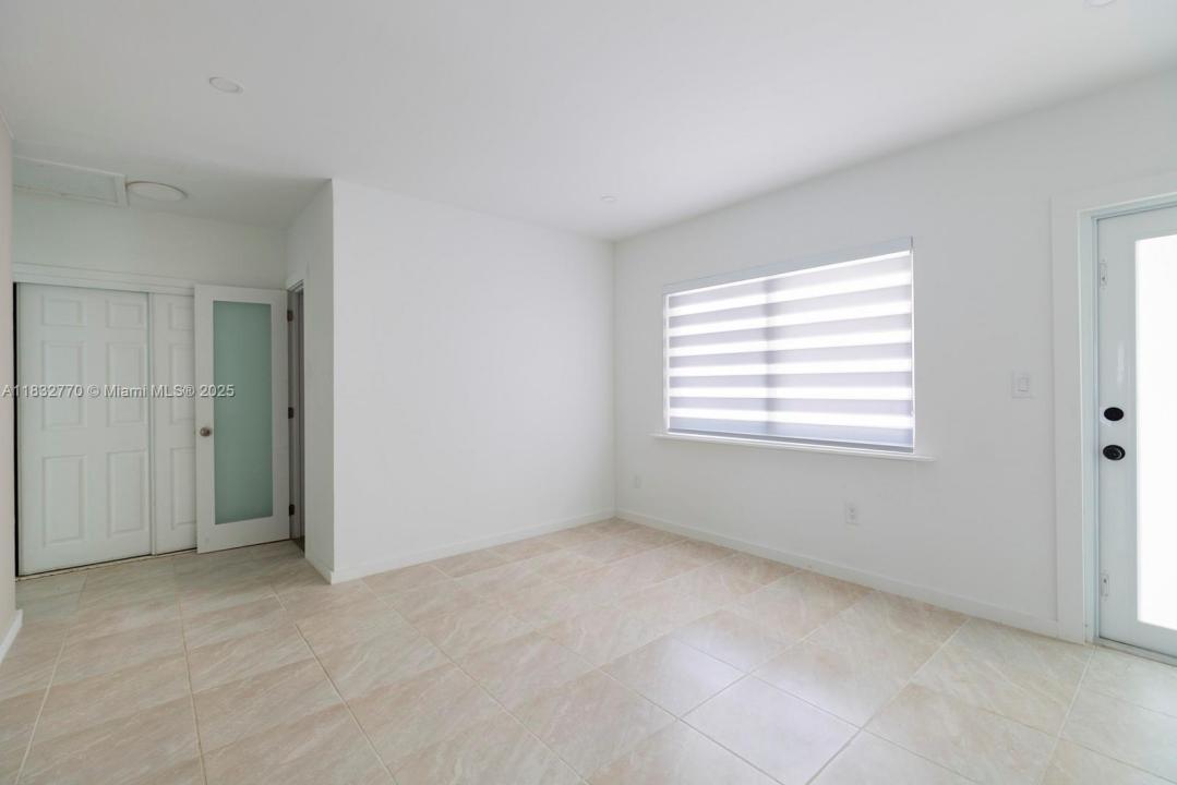 7800 NE 10th Ct 2, Miami, Floride 33138, États-Unis