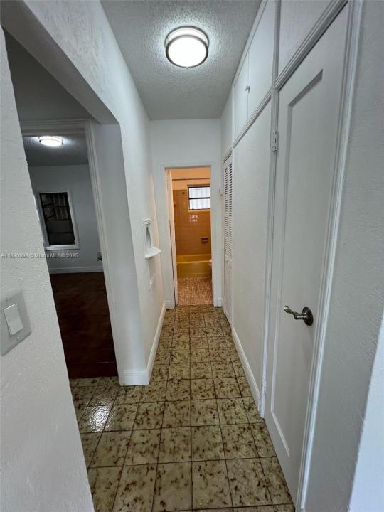 Miami, Флорида 33145, Соединенные Штаты