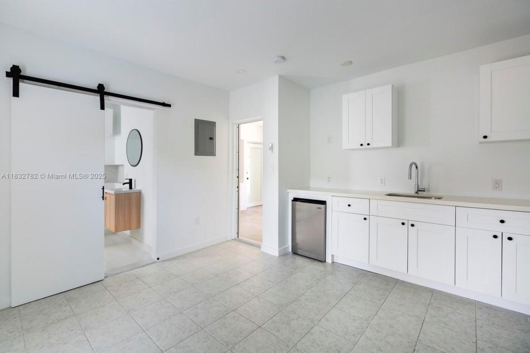 7800 NE 10th Ct 5, Miami, Floride 33138, États-Unis