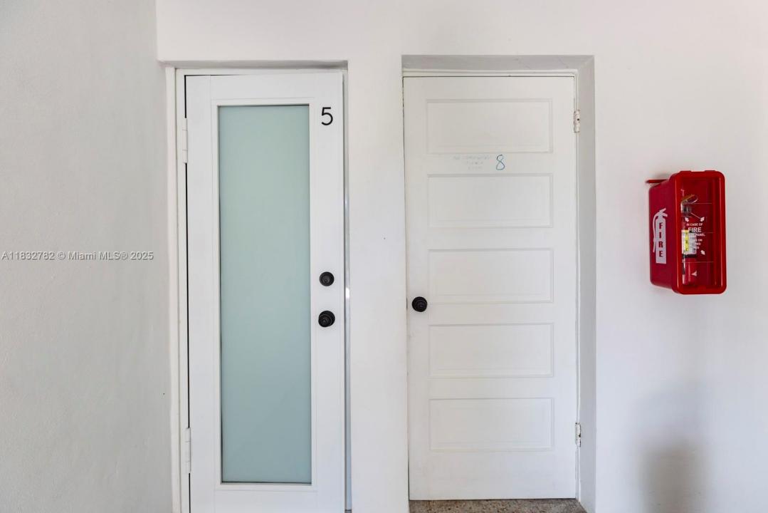 7800 NE 10th Ct 5, Miami, Floride 33138, États-Unis