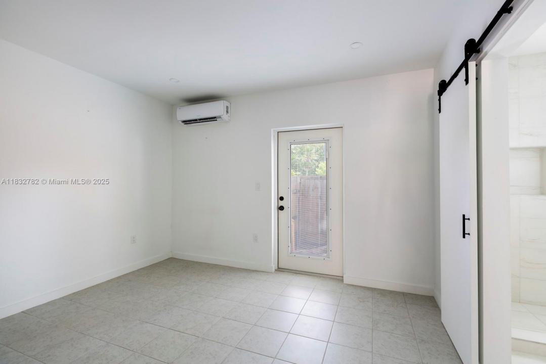 7800 NE 10th Ct 5, Miami, Floride 33138, États-Unis