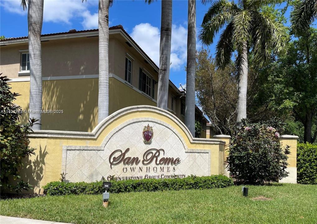 6055 SW 19th Ct 6055, North Lauderdale, Florida 33068