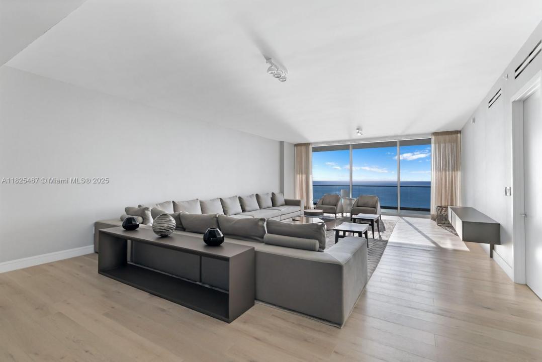 10201 Collins Ave 1802, Bal Harbour, فلوريدا 33154, الولايات المتحدة