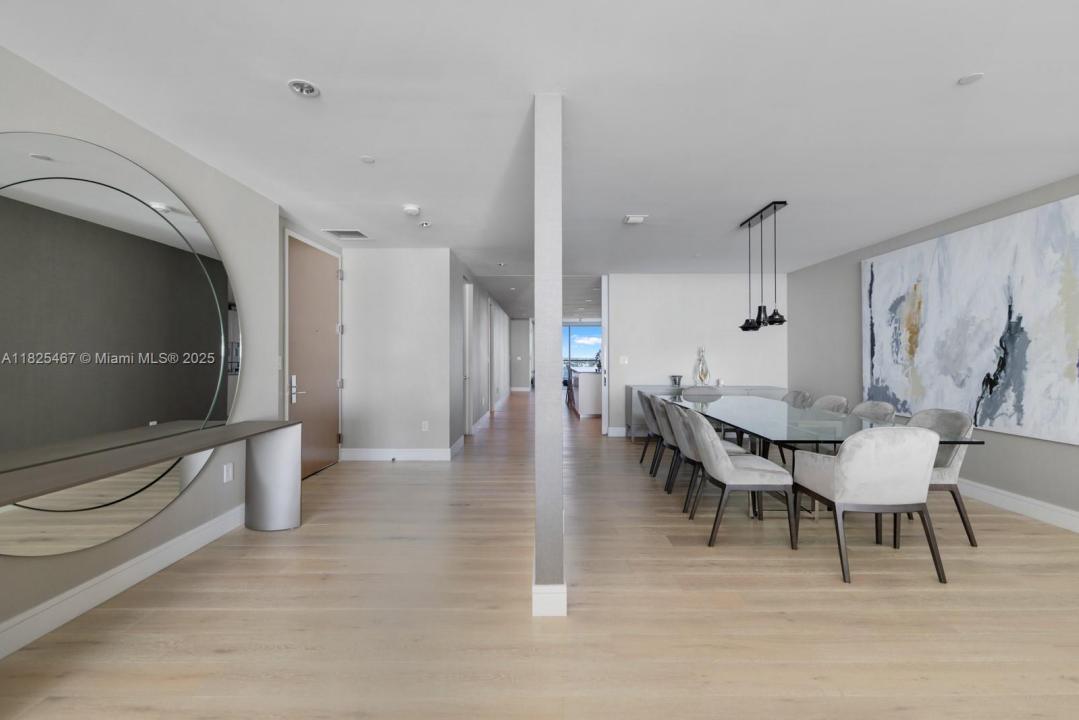 10201 Collins Ave 1802, Bal Harbour, فلوريدا 33154, الولايات المتحدة