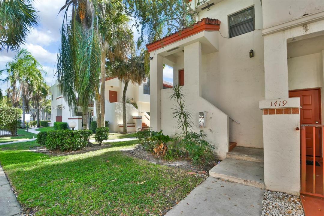 1419 Avon Ln 216, North Lauderdale, Florida 33068, Estados Unidos