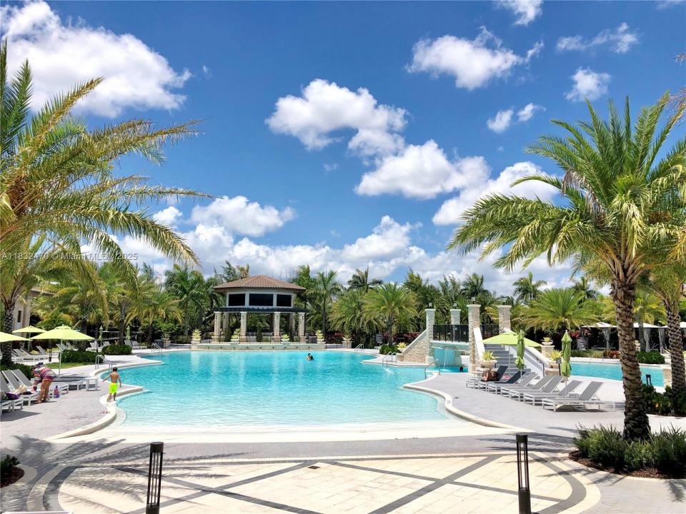 8031 NW 104th Ave 21, Doral, フロリダ 33178, アメリカ合衆国