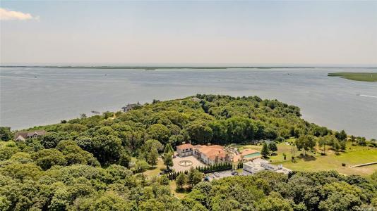 42 Old Neck Road S, Brookhaven, 纽约州 11934, 美国