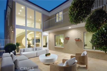 Linda, Newport Beach, California 92660, Stati Uniti