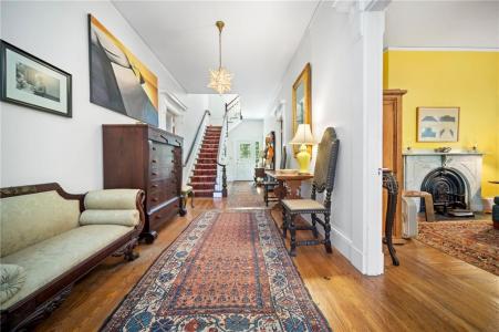 33 Kay Street, Newport, Rhode Island 02840