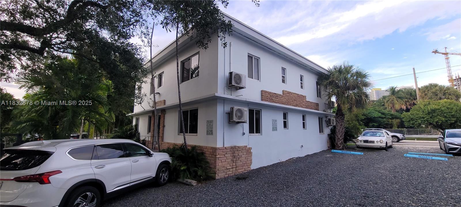 350 SW 15th Rd 8, Miami, Florida 33129, HOA KỲ