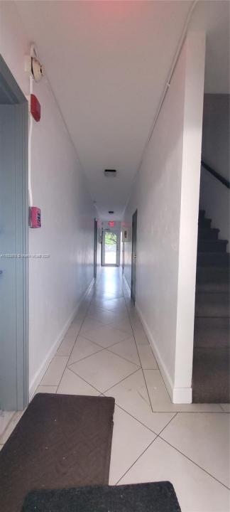 350 SW 15th Rd 8, Miami, Florida 33129, HOA KỲ