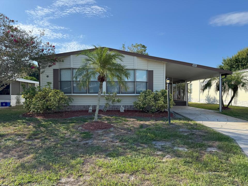 905 Dogwood Drive, Barefoot Bay, Флорида 32976, Соединенные Штаты