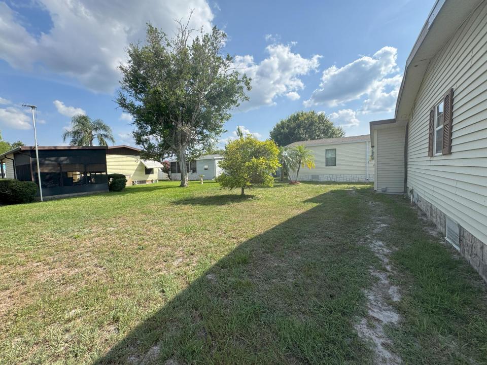 905 Dogwood Drive, Barefoot Bay, Флорида 32976, Соединенные Штаты