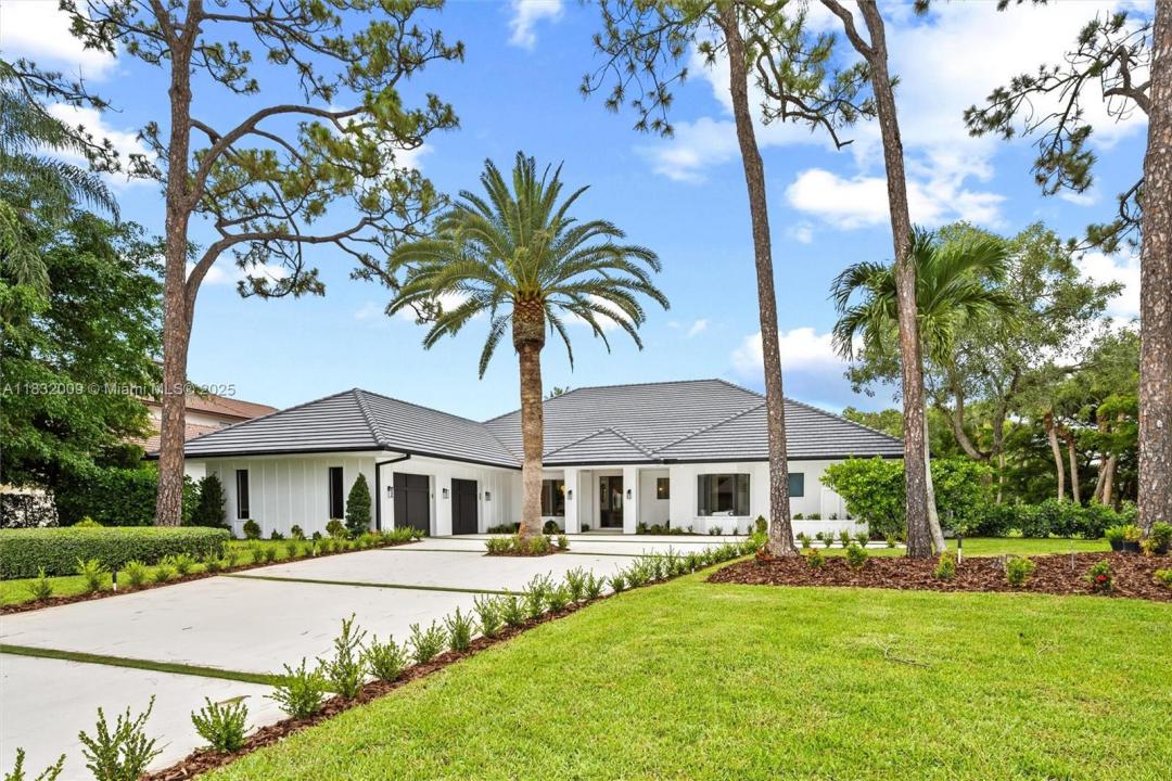 1761 Breakers West Blvd, West Palm Beach, Florida 33411
