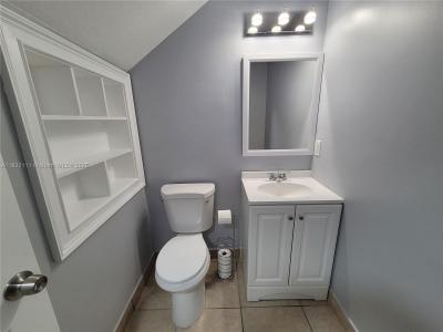 7145 NW 173rd Dr 1108, Hialeah, Florida 33015, USA