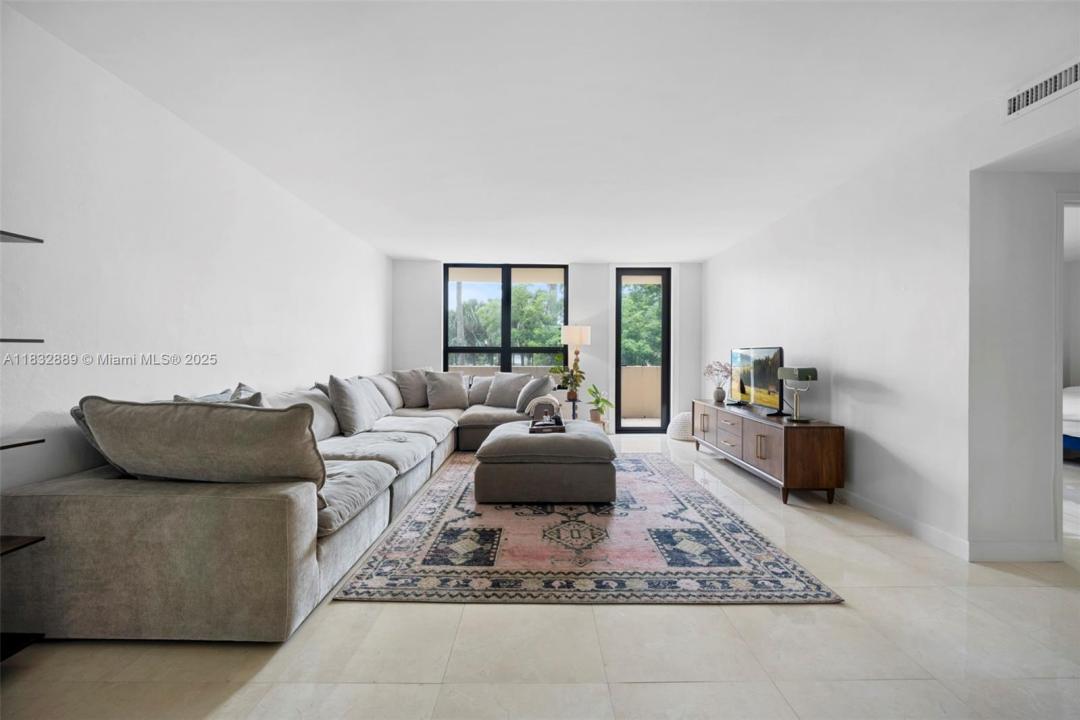 10185 Collins Ave 306, Bal Harbour, 佛罗里达州 33154, 美国