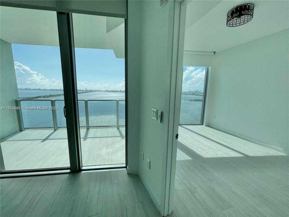 2900 NE 7th Ave 2706, Miami, Florida 33137, USA