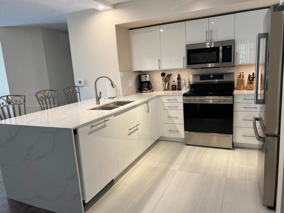 19901 E Country Club Dr 2202, Aventura, فلوريدا 33180, الولايات المتحدة