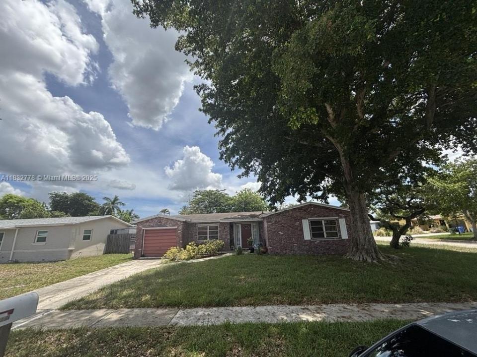 132 NW 80TH AVE, Margate, Florida 33063, Stati Uniti