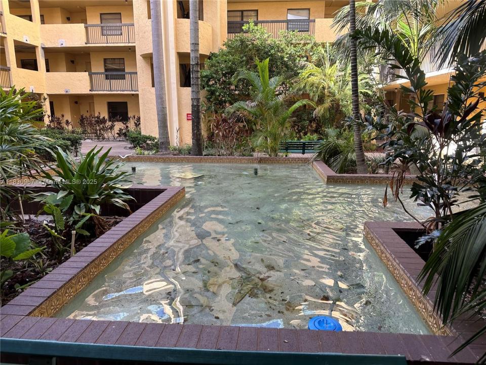 6575 W Oakland Park Blvd 214, Lauderhill, フロリダ 33313, アメリカ合衆国