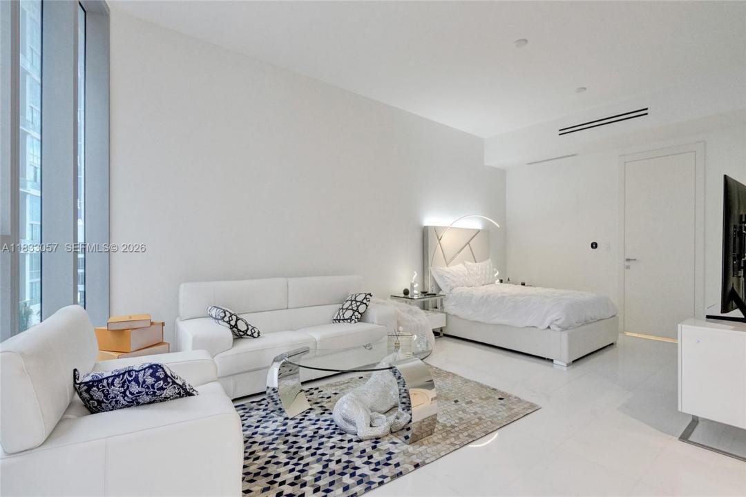 300 Biscayne Blvd Way 505C, Miami, Floride 33131, États-Unis