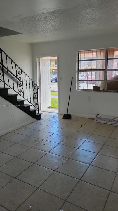 1406 NW 2nd Ave 2, Florida City, פלורידה 33034, ארצות הברית של אמריקה 