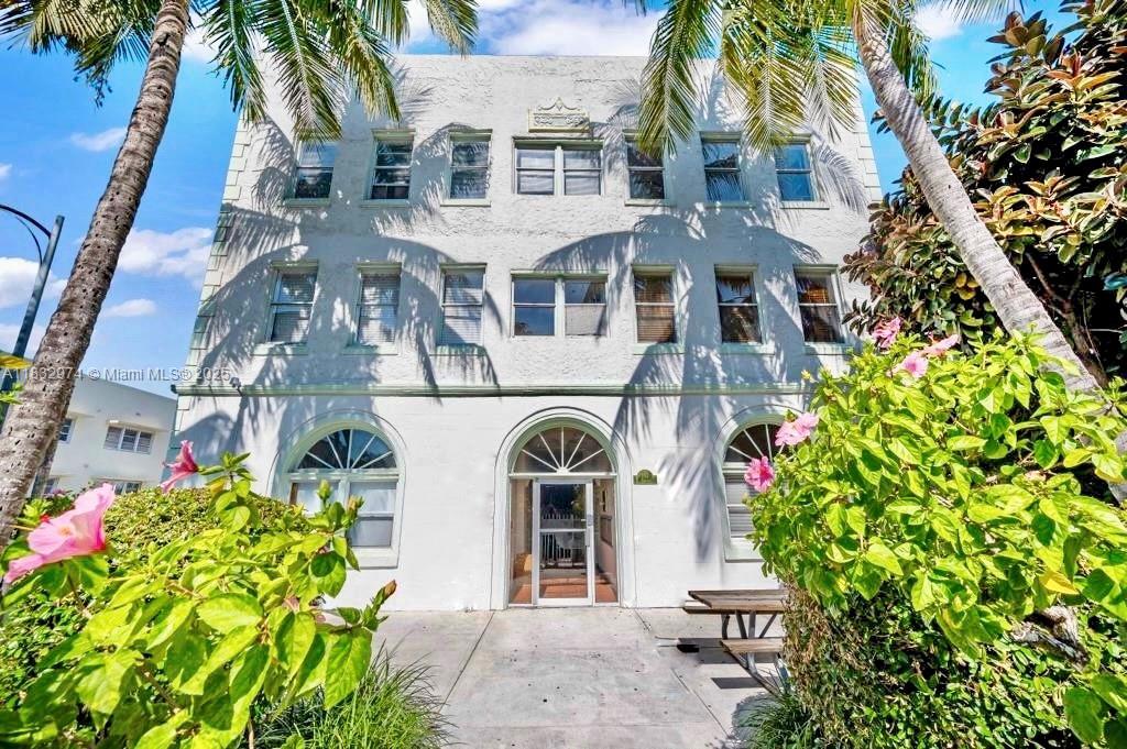 802 Euclid Ave 302, Miami Beach, Floride 33139, États-Unis