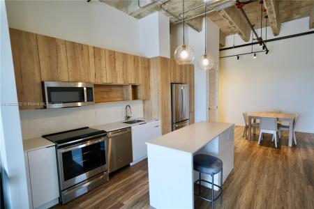 7920 NE 2nd Ave 501, Miami, Florida 33138, USA