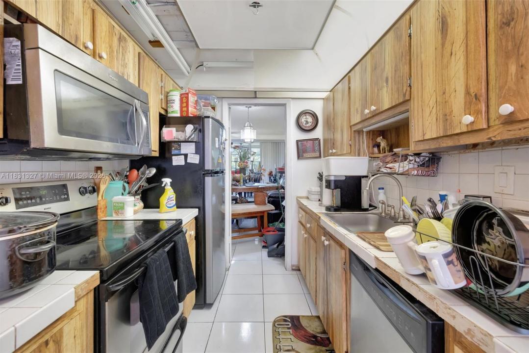 3070 NW 48th Ter 415, Lauderdale Lakes, フロリダ 33313, アメリカ合衆国